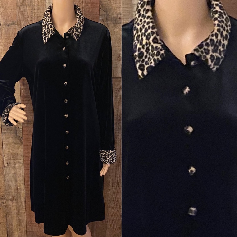 Ronni Nicole Black Velvet leopard accent dress 18
